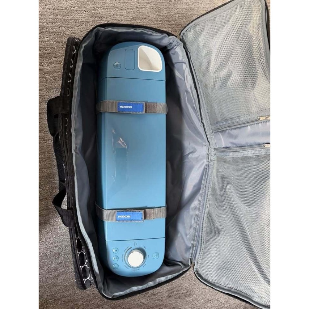 Cricut Explore Air 2 Cutting Machine + Carrying Case - Picture 7 of 9